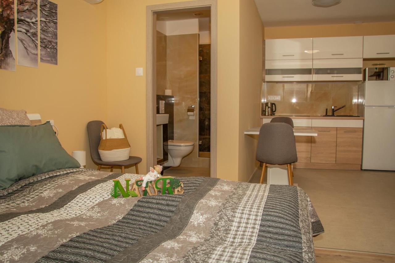 Oros House Apartmanhaz Oroshaza Luaran gambar