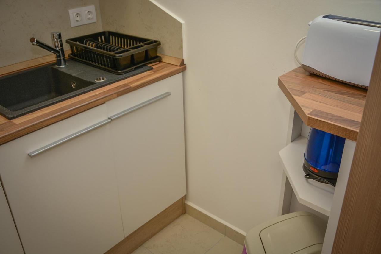 Oros House Apartmanhaz Oroshaza Luaran gambar